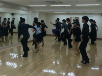 社交ダンス教室 サークルJ 中級クラス写真3