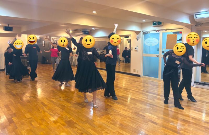 Image for the Tweet beginning: 【11月29日(土)例会予告ð¶】 ðLesson内容 初心者クラス:チャチャチャ③、クイック③ 中級クラス:シークレット…?! 11月最後の例会です! ぜひ奮ってご参加くださいð✨✨ #社交ダンス #ダンスサークルJ国分寺 #大人の趣味 #健康 #スポーツ